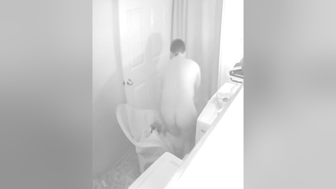 DL Anthony Shows Up at my Private Gloryhole for a Hard Bareback Fuck!