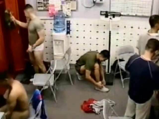 [AYM 03] That guy who drops the soap - classic military