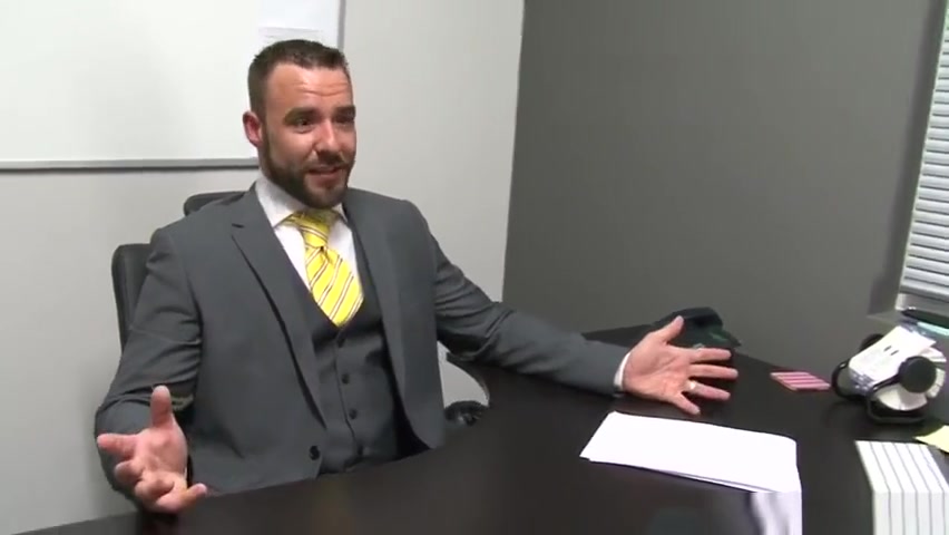 Ripped office hunks cocksucking after hours