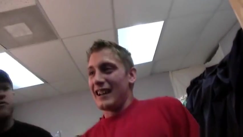 Gay amateur analfucking through gloryhole