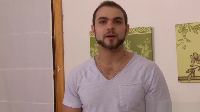 Straight stud Rob Yaeger turns during massage