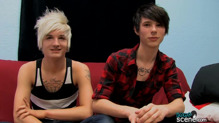 Real Emo Boyfriends Austin & Dylan Fuck! - Austin Mitchell & Dylan Scouville