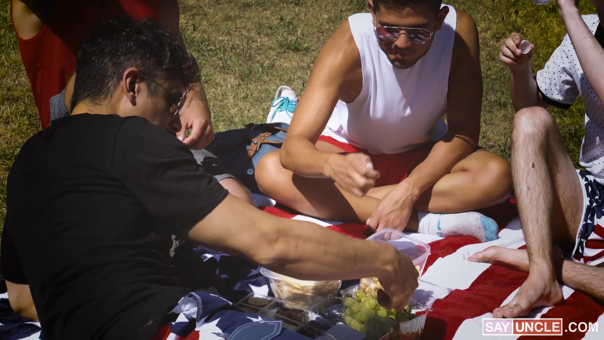 4th of July Picnic Pushups - Alex Montenegro, James Fox, Rocky Vallart, Sash West