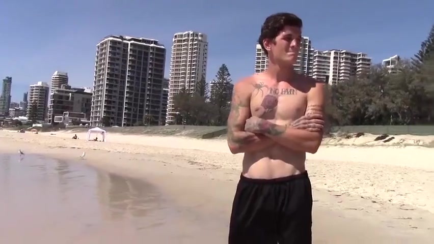 Hot Aussie Boy Billy Gets Serviced At The Glory Hole
