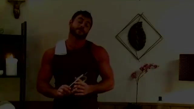 MIKE DOZER MASSAGES AND FUCKS SHAY MICHAELS BB