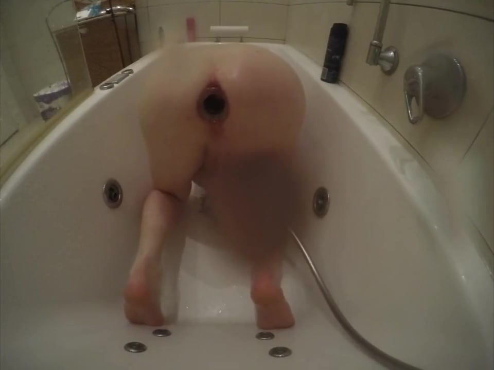 Twink takes Large Anal Insertions, Fisting, Extreme Enema Shower play
