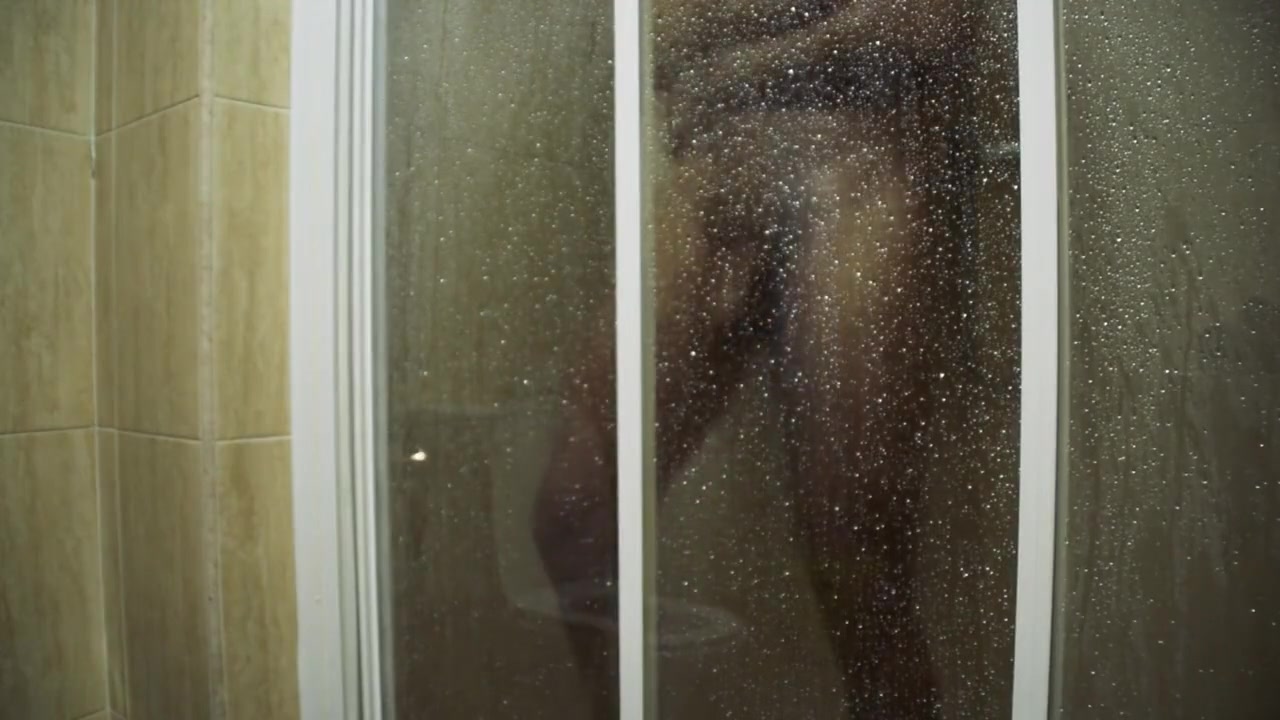 I filmed my straight boyfriend havin a shower. Getting ready for fuck me