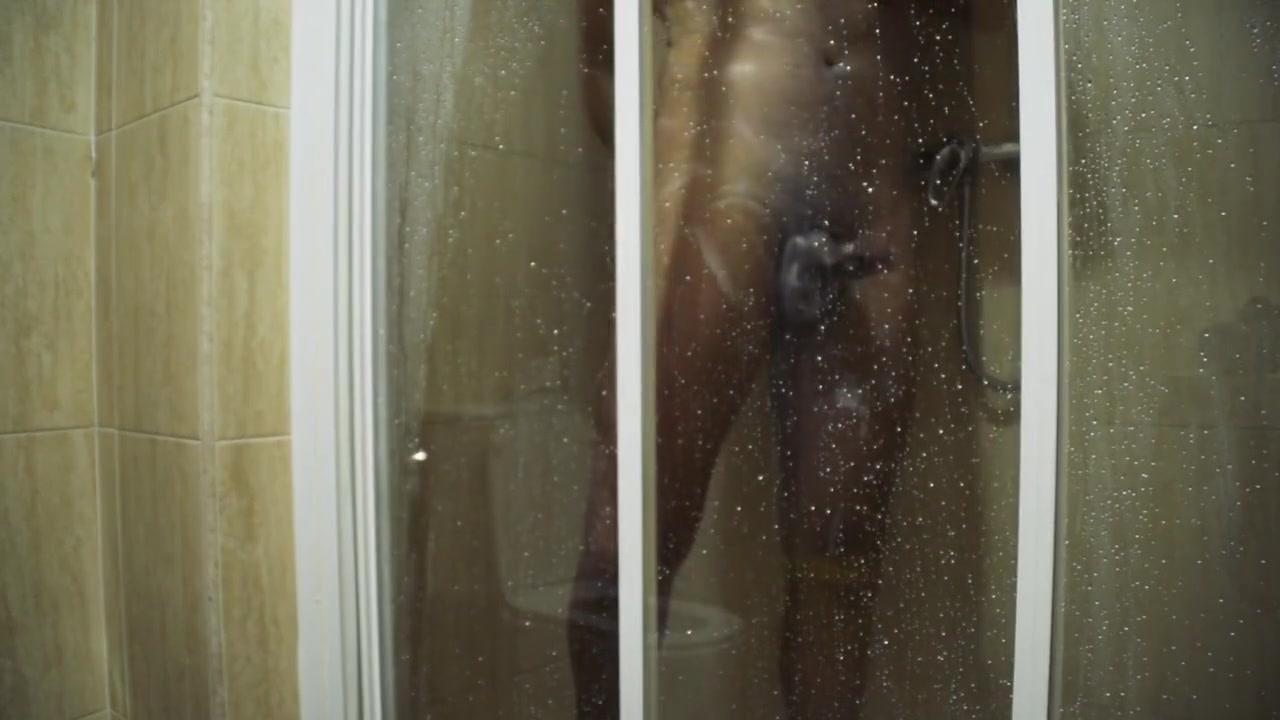 I filmed my straight boyfriend havin a shower. Getting ready for fuck me