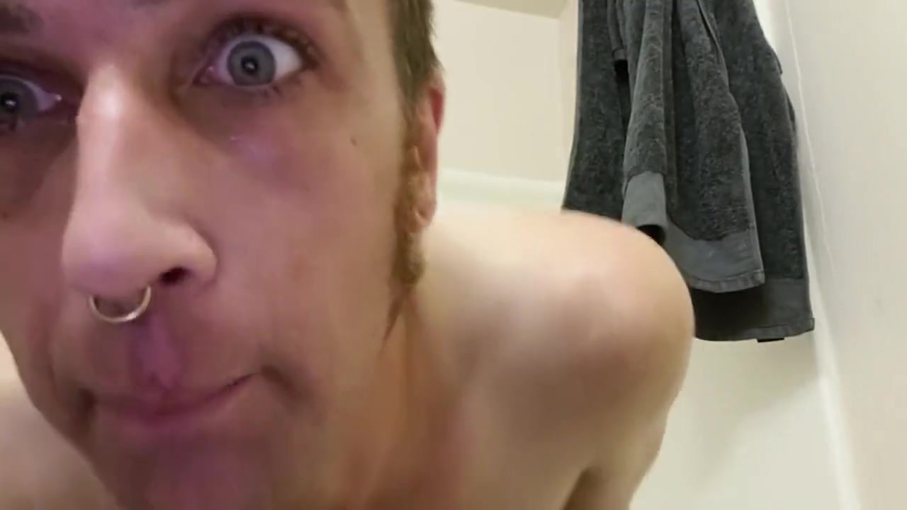 Solo male shower shave and piss