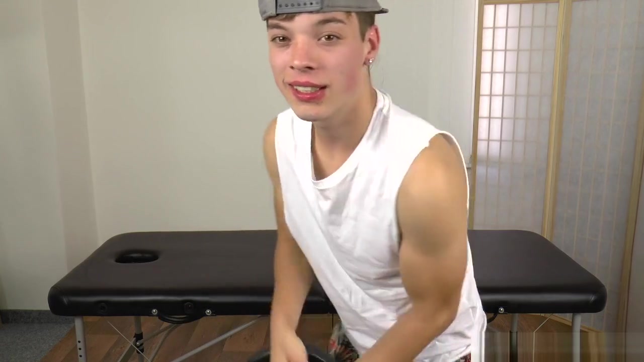 Tommy Poulain - Handjob Casting