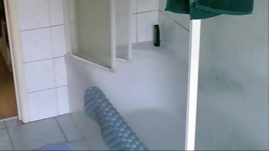 Younger Step brother Take A Shower 3