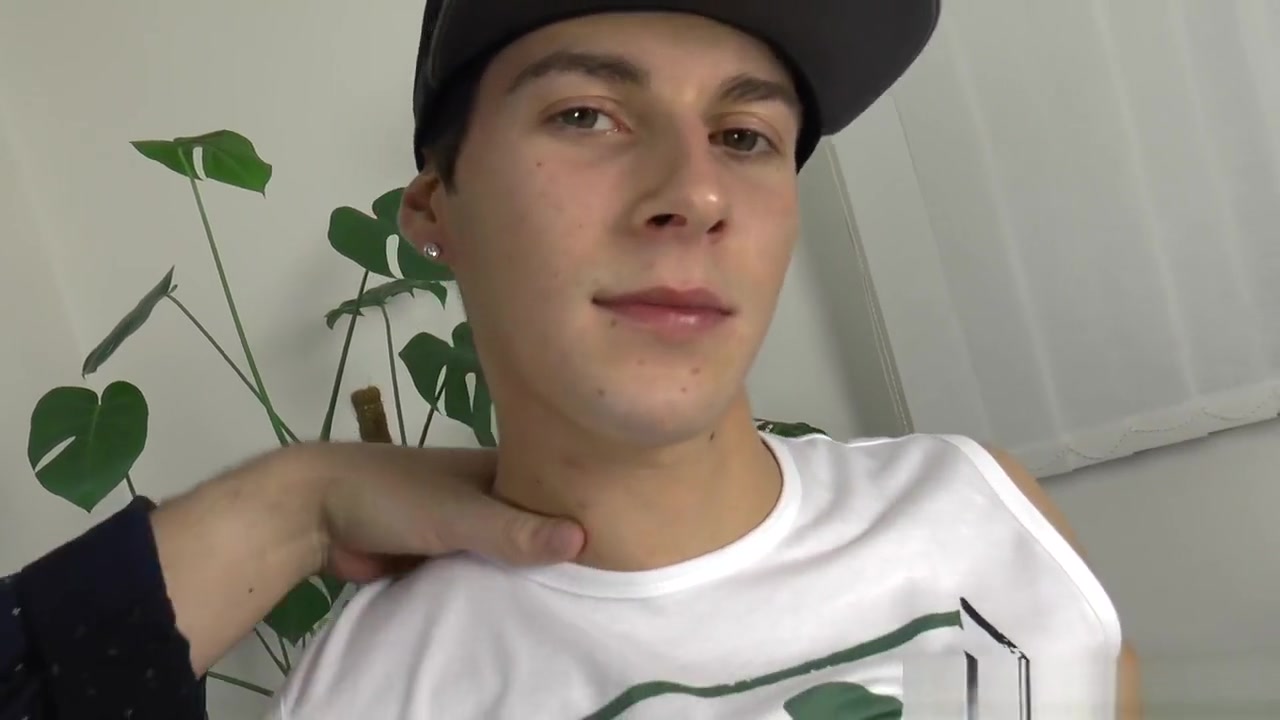 Handjob Casting - Web Cam