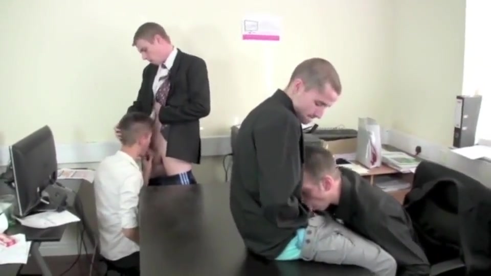 Big Dicks, Little Twinks - Orgy In A Office Room