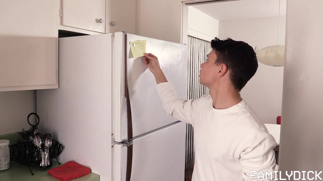 Step daddy's Little Boy Chapter 9: After School Snack - Jacob Armstrong, Austin Armstrong