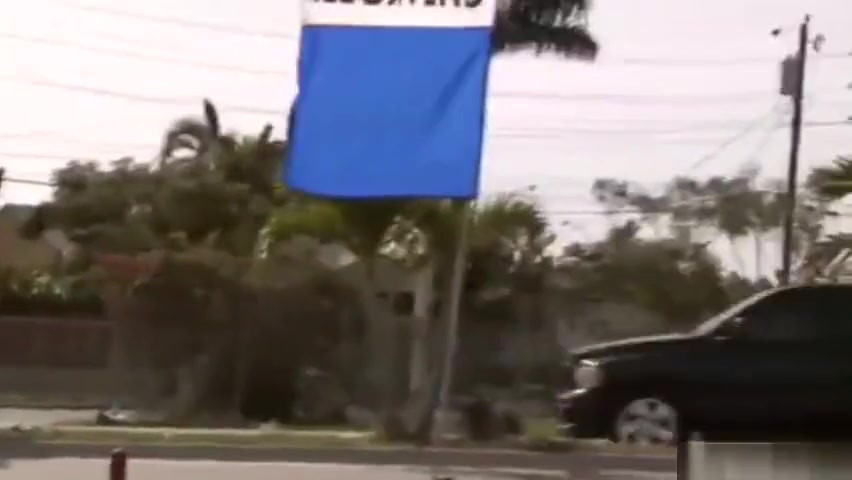 Out in public: Big dick Car lot
