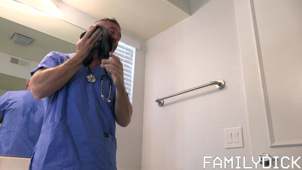 Growing Pains Ch 1: I Want To Be A Doctor One Day