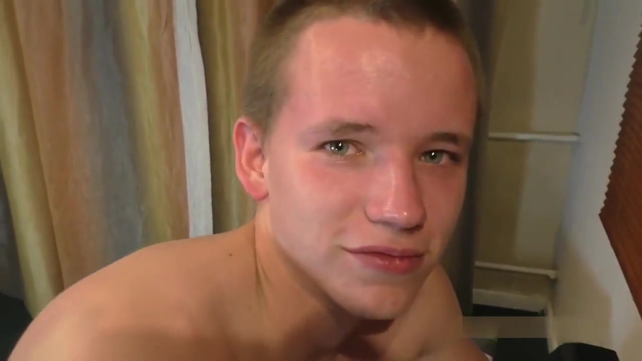 Mike's Wank Boy Cum Shower 1406