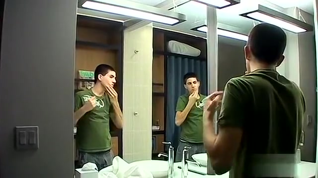 Mike's Shower Boy Wank Eat Cum 1446