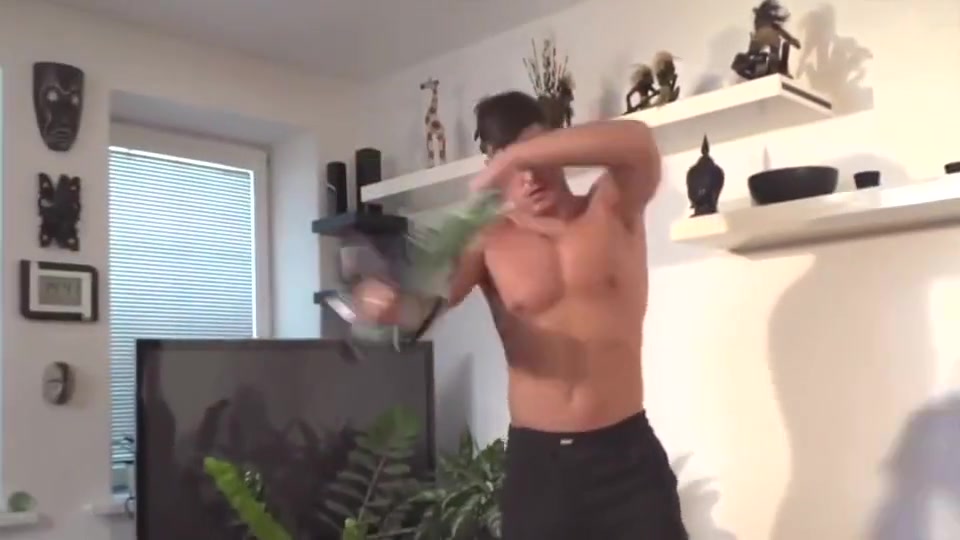 Mike's Massage Boy Get Full Service 1837