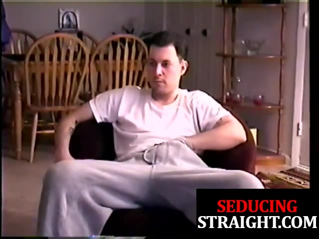 Jerking straight jock gets his hard dick blown by DILF