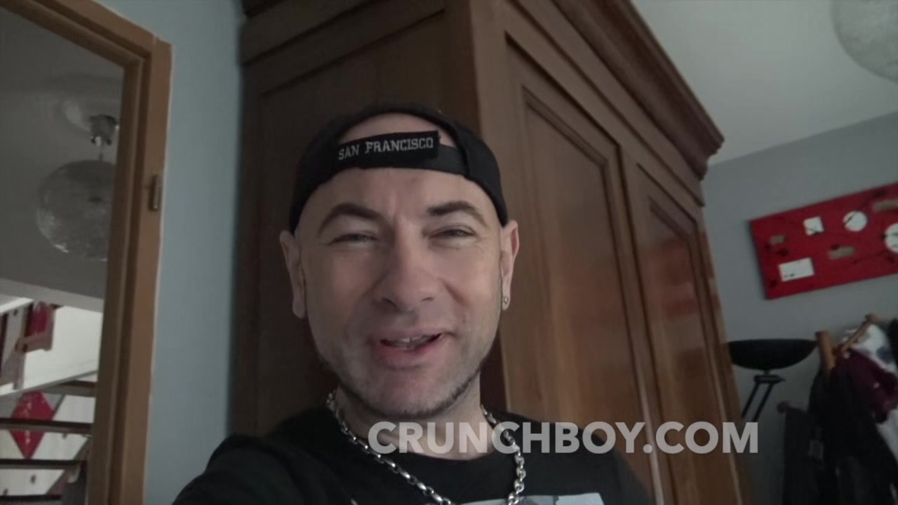 New CRUNCHBOY realase, ROMANTIk fucked bareback and creampied by Step daddy dominant