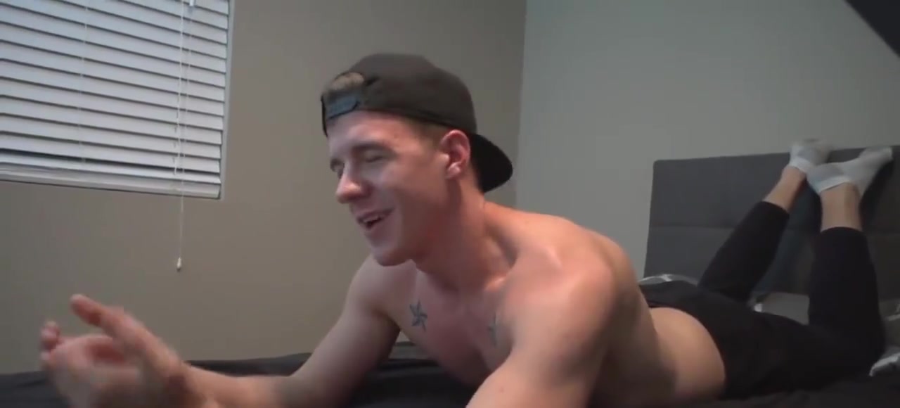 JJ Knight Fucks Austin Wilde