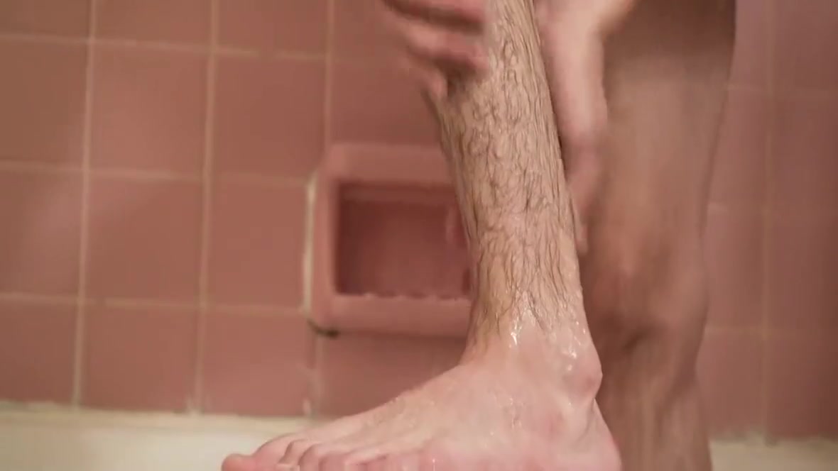 FamilyDick - Twink Gets Fucked in the Shower