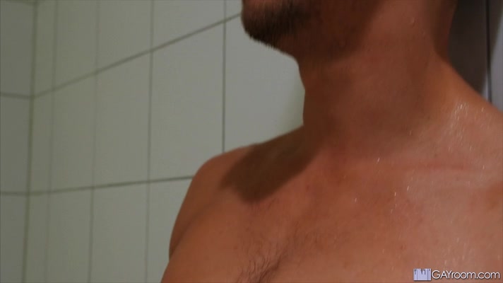 Shower Prowl - ShowerBait