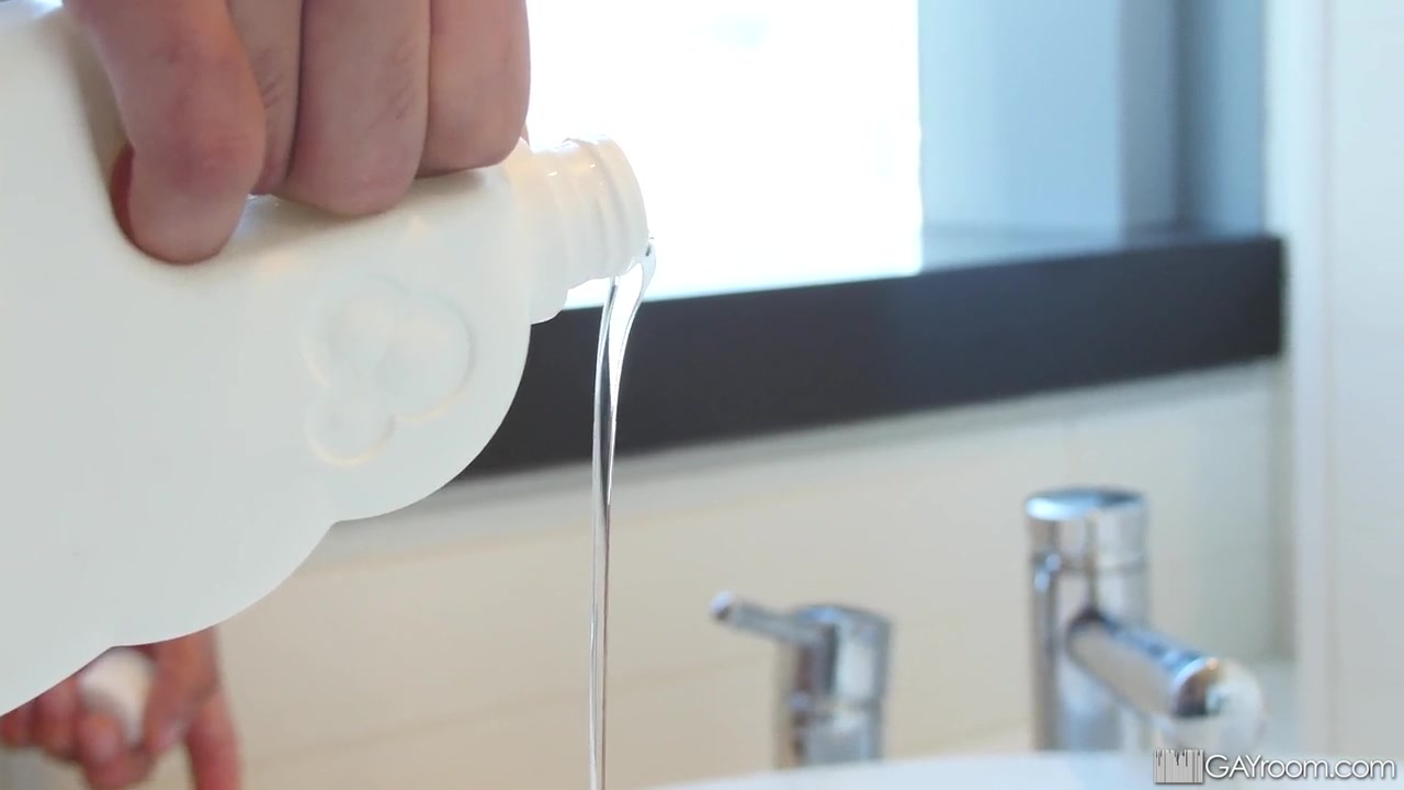 Sudsy Sex - ShowerBait