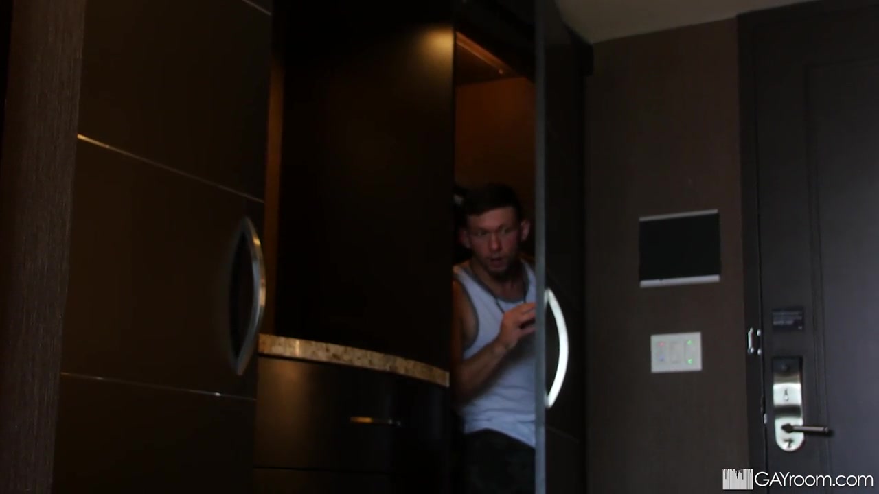 Peeping Pleasures - ShowerBait