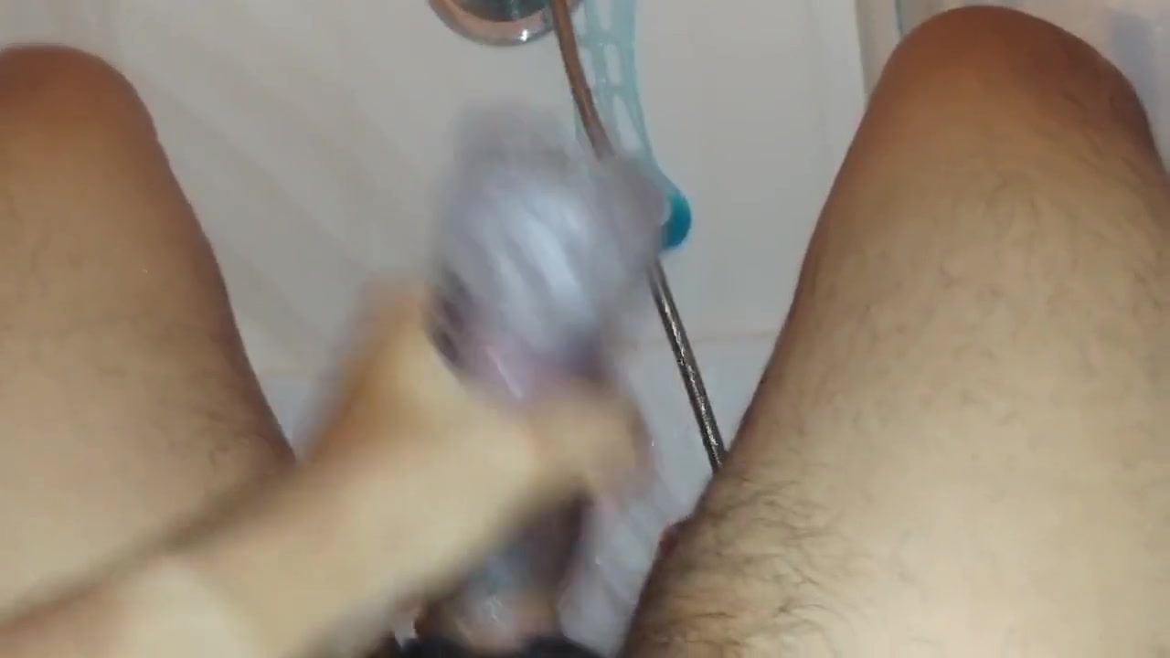 Playing in the shower with my toy (cum twice)