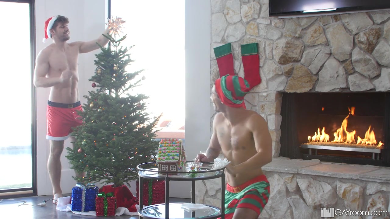 Santa's Little Helper - ManRoyale