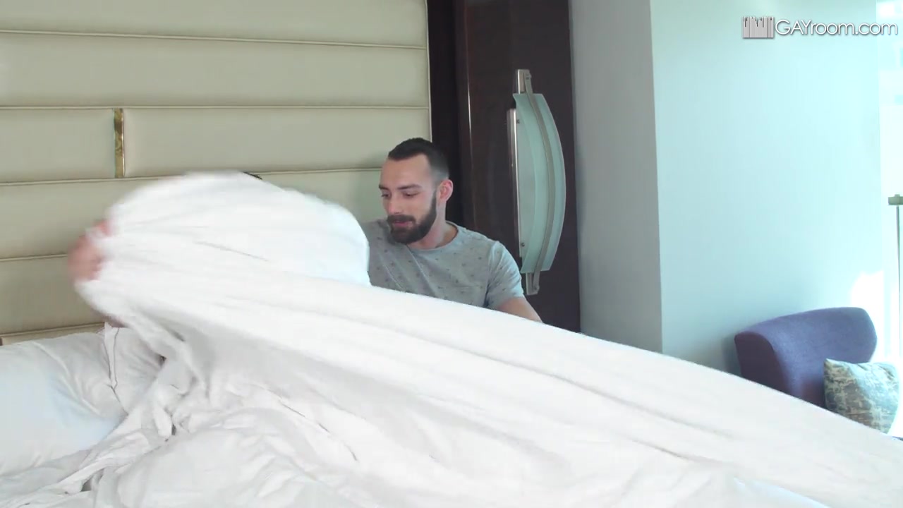 I Got Seduced By My Stepbro - ManRoyale