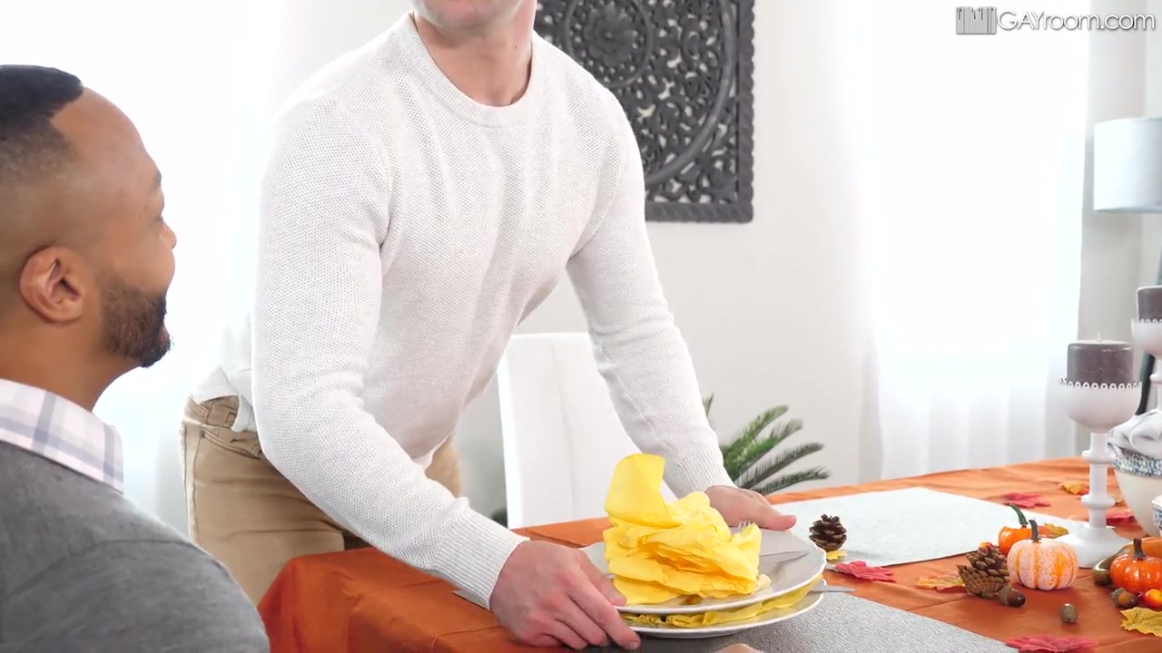 Thanksgiving Dessert - ManRoyale