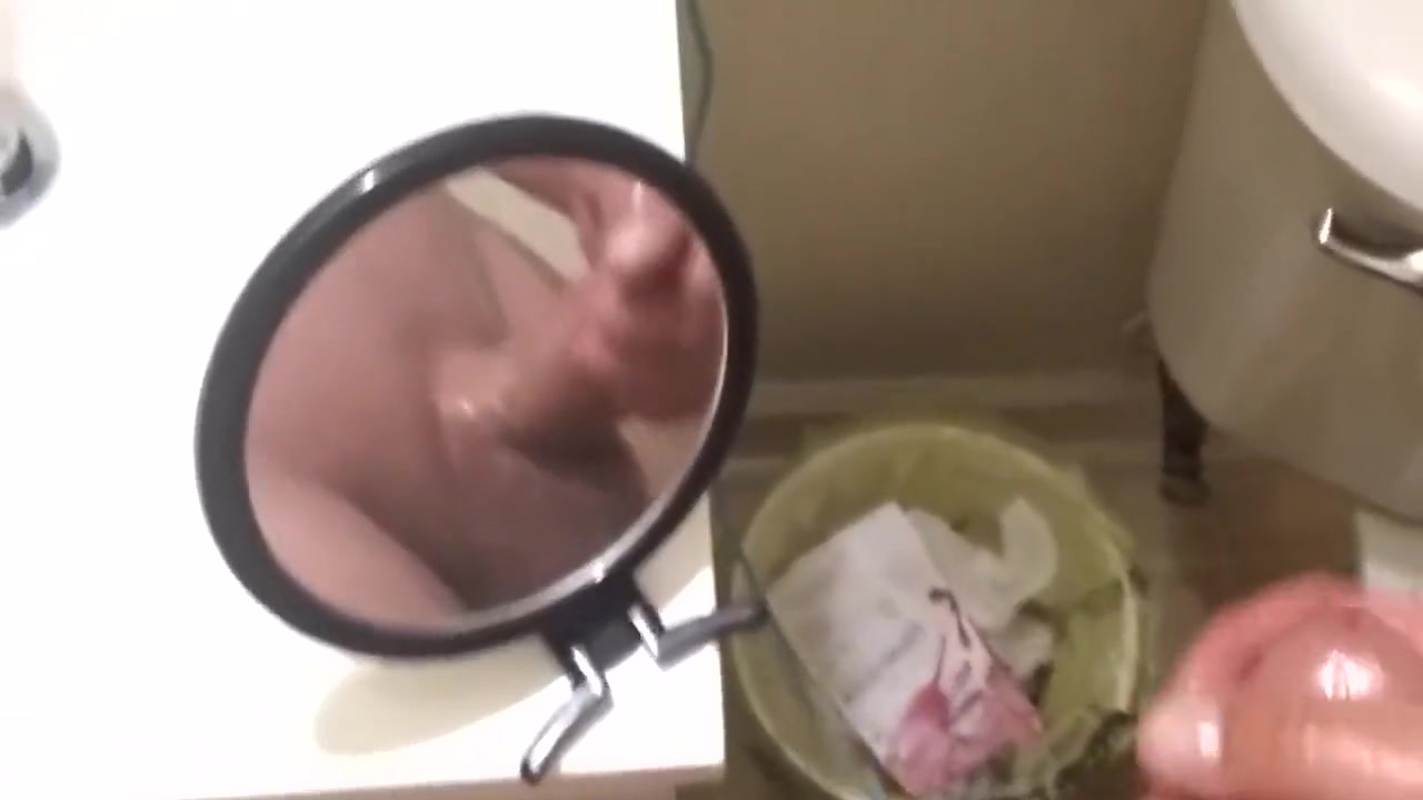 Jacking my oiled dick, soaked and its gonna b sucked after shower. Preview.