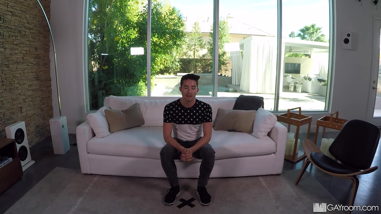 Liam Aries - GayCastings