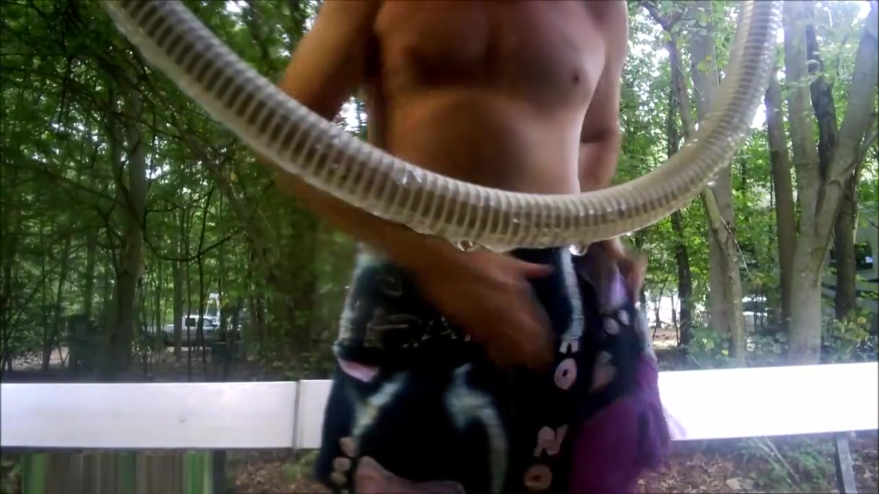 camp shower; gets me horny I gotta cum