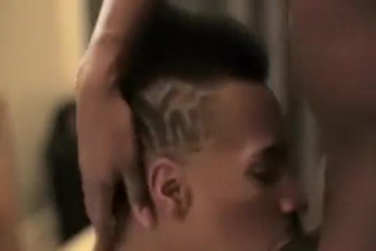 MEETING BLACK THUG I WANT TO SHOWER WITH HIM