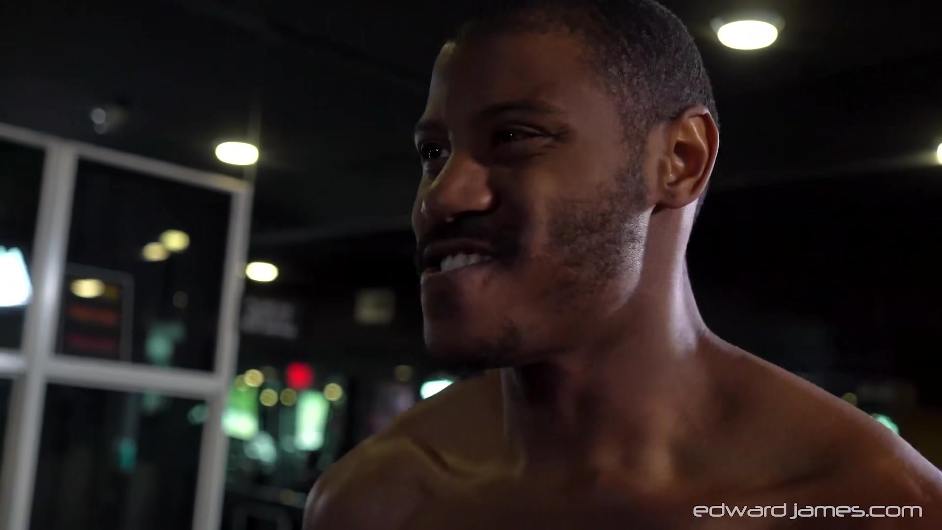 EdwardJames - Hung BBC Step daddy barebacks bottom in gym