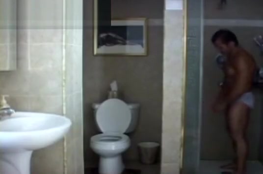 Nick Harmon takes a shower and shows off