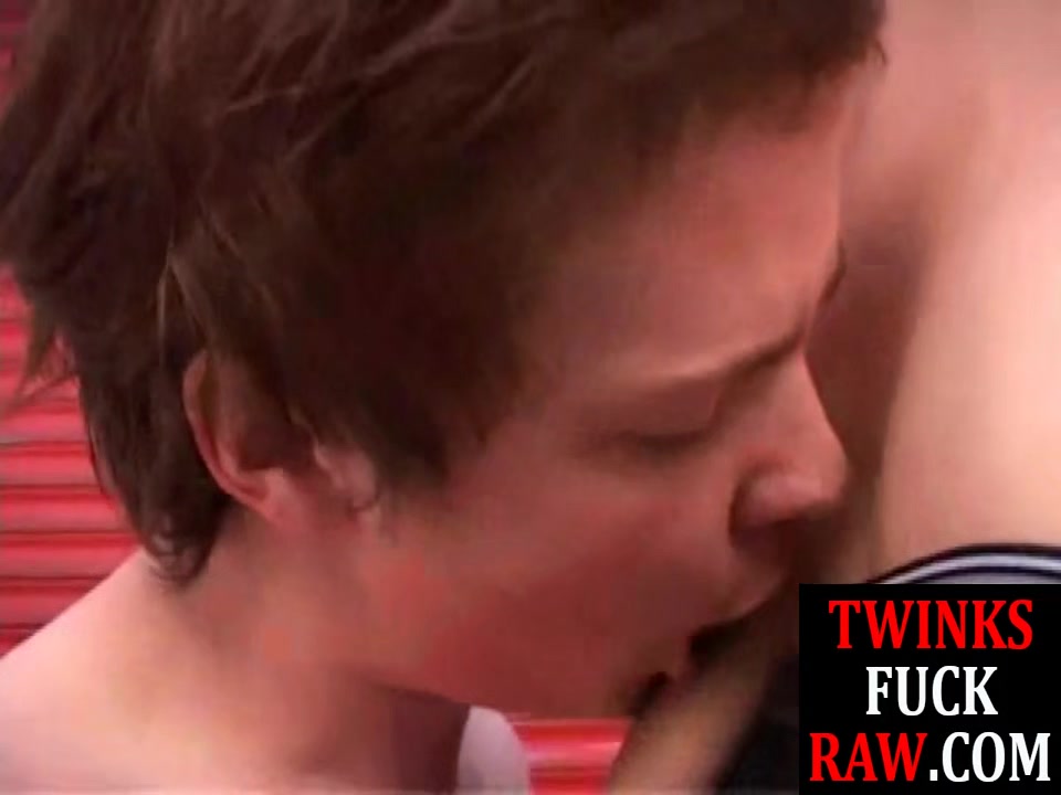 Blond twink sucked and rimmed before breeded for jizz