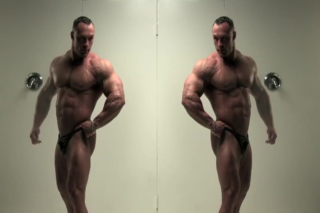 Ludovic Bogaert's Shower
