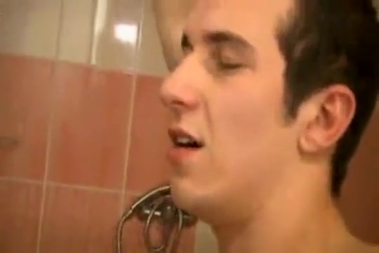 Shower twink