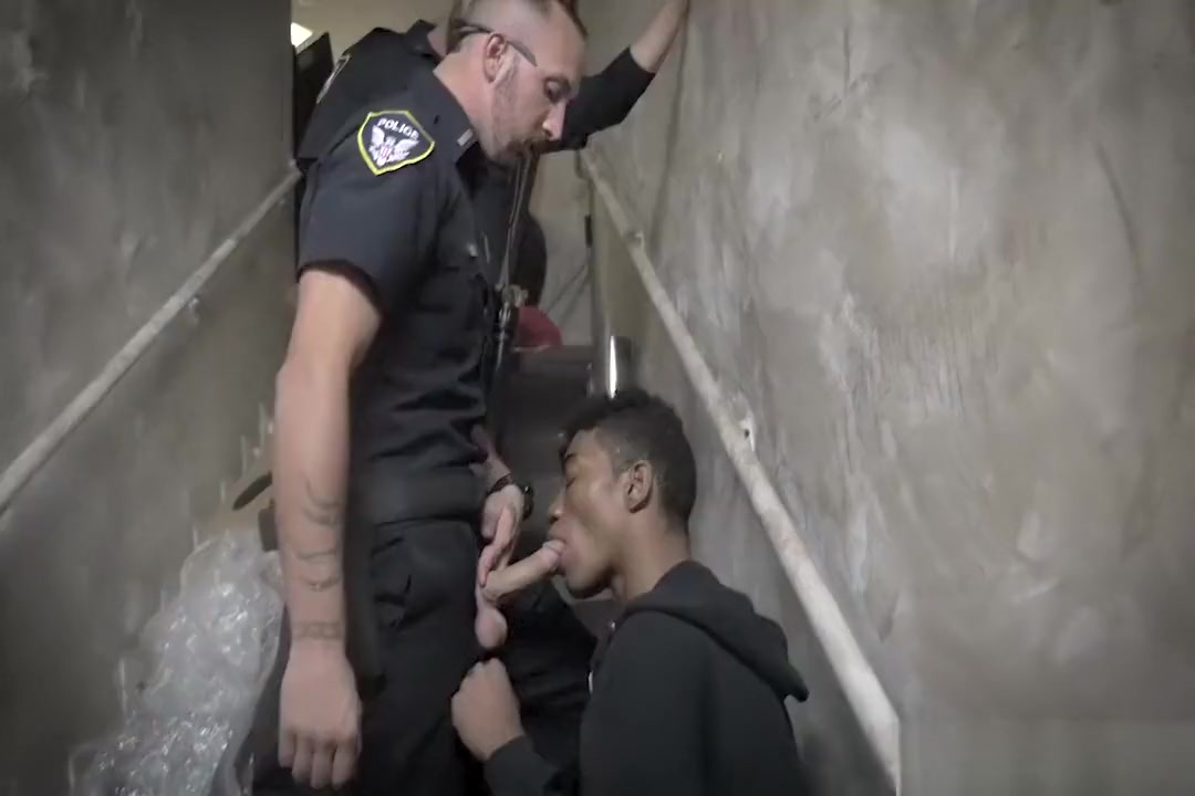 GAYPATROL SUSPECT ON THE RUN BLACK THUG
