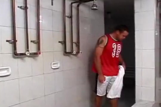 Brazilian footballers shower