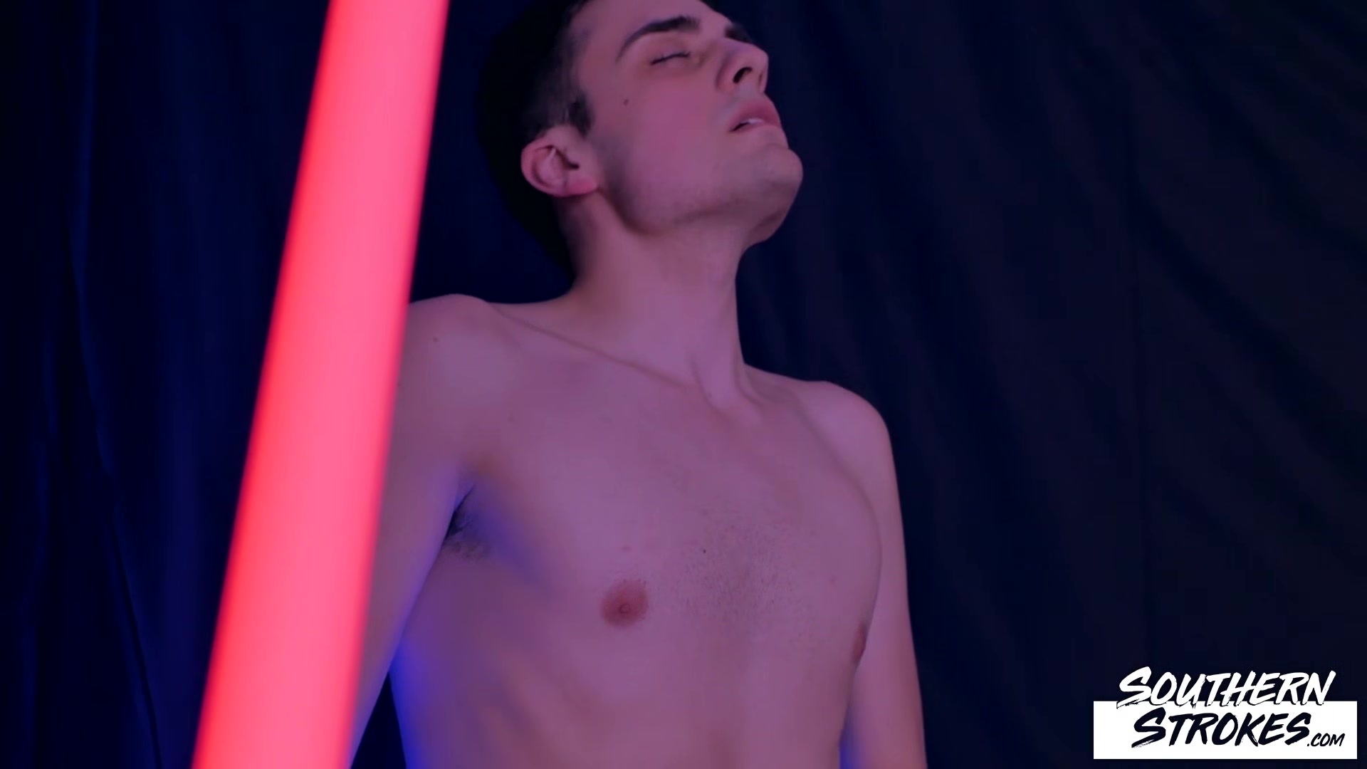 SOUTHERNSTROKES Skinny Hung Twink Timber Harvest Masturbates
