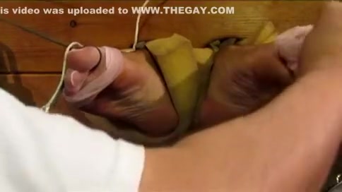 Kinky Otter & Str8 Hockey Play Tickle Party