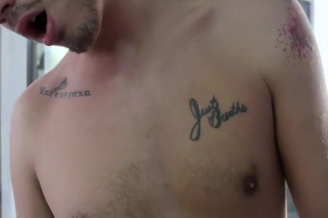 Stud gets a hot shower fuck