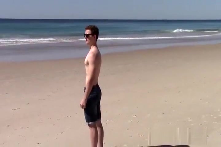 Aussie Daniel blown at gloryhole