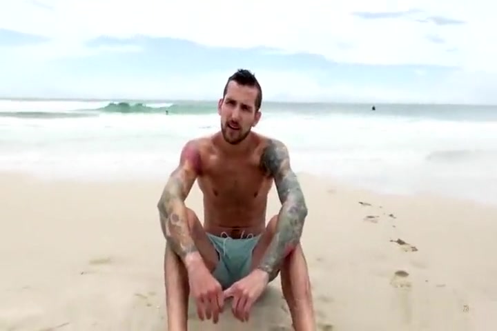 Sean gets sucked at gloryhole